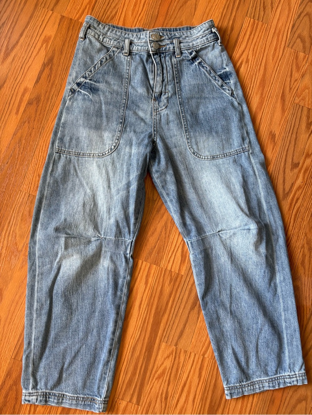 Pilcro High-Rise Women's Jeans in Light Blue Wash